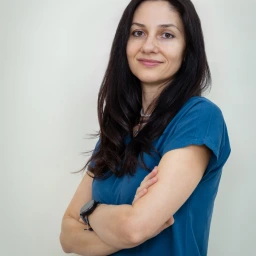 Dr. Lilia Semenescu